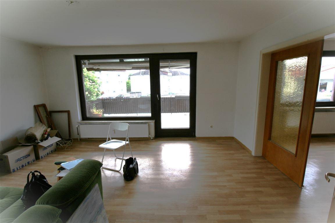 Zimmer im EG mit Zugang zur Terrasse