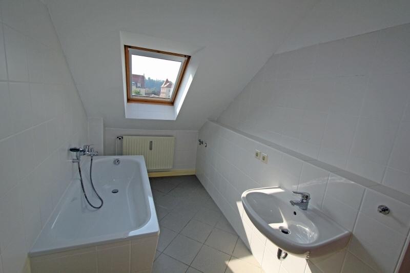 Bad mit Badewanne