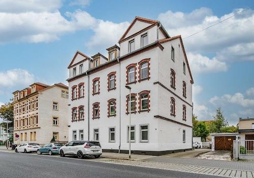 Straßenansicht