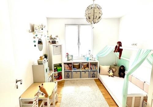Kinderzimmer / Büro
