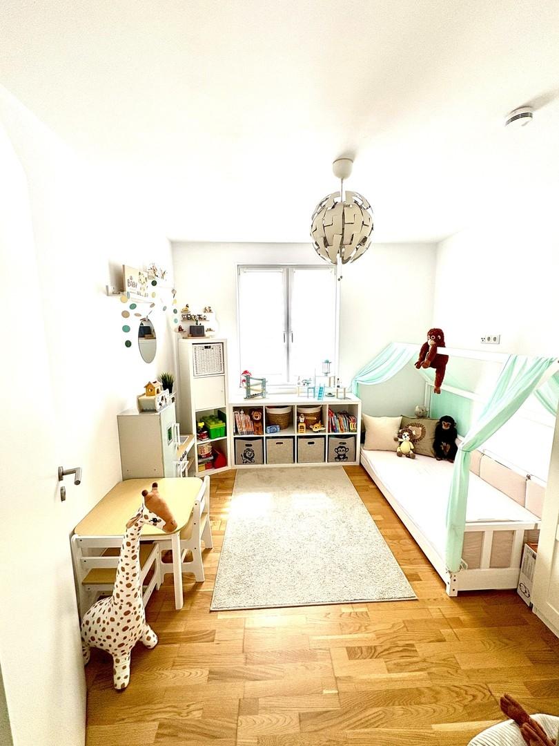 Kinderzimmer / Büro