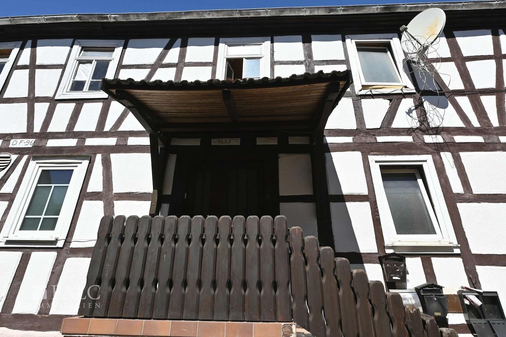 Eingang z. Haus
