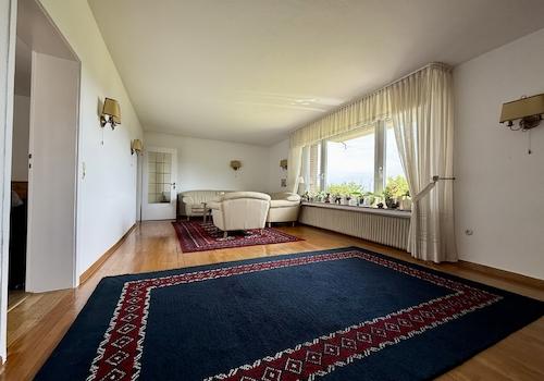Erdgeschoss: Wohnzimmer
