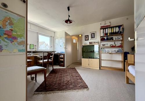 Dachgeschoss: Durchgangszimmer