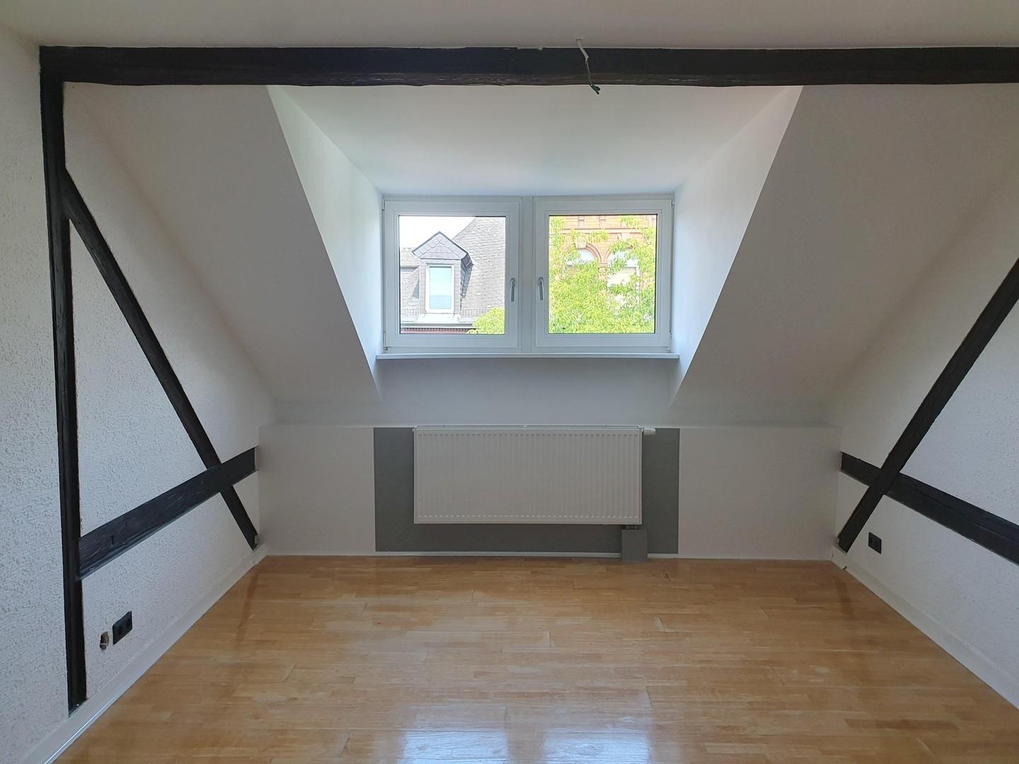 Wohnung Dachgeschoss rechts