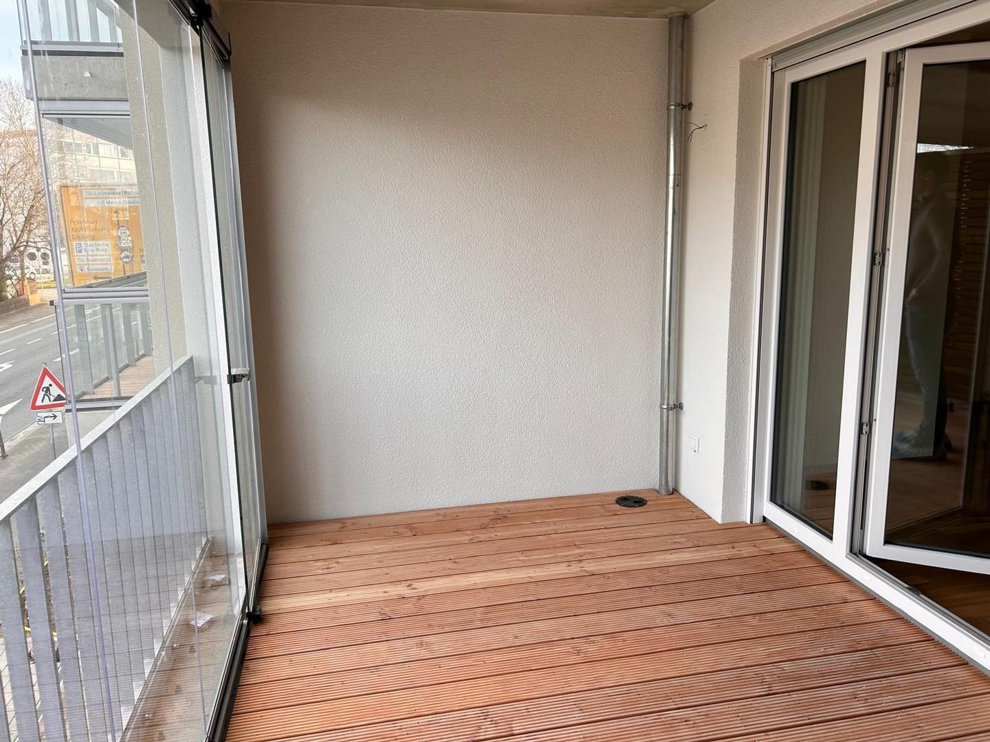 Loggia mit Lärmschutz