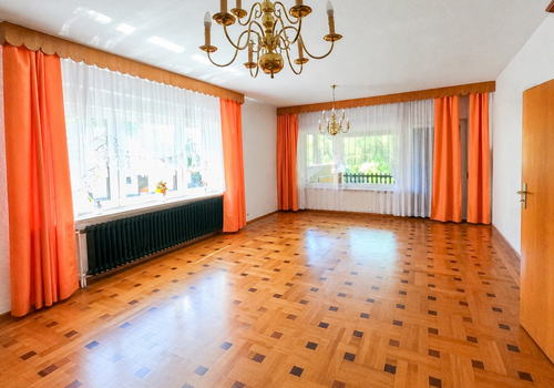 Wohnzimmer/Esszimmer