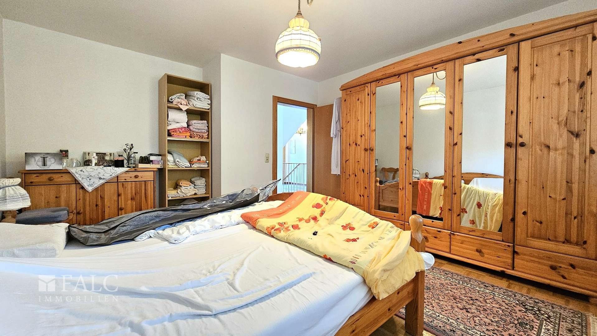 Schlafzimmer 1 EG