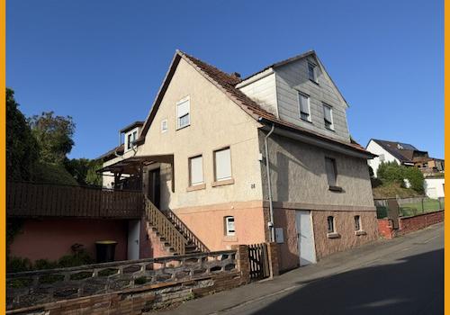 Straßenansicht