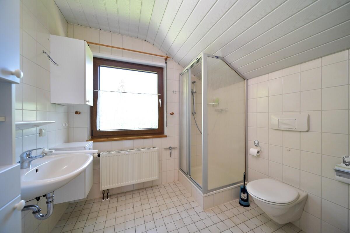 Badezimmer Blick 2