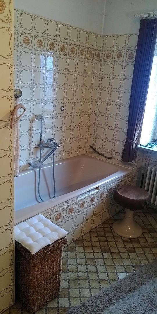 Vollbad Badewanne 1.OG