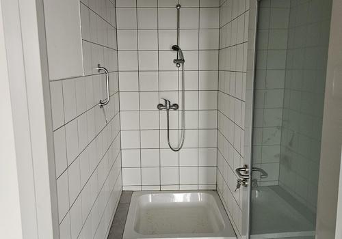 Dusche