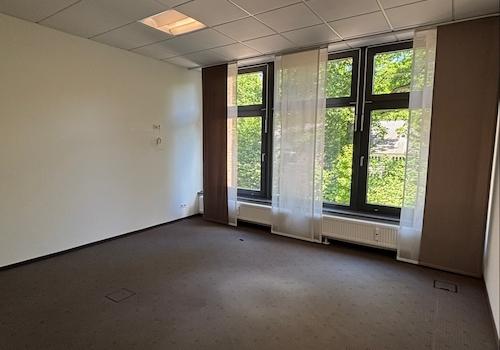 großes Büro