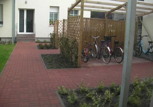 Fahrradabstellplatz außen