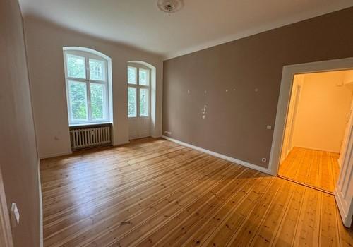 Zimmer 1 mit Balkon Ansicht 2