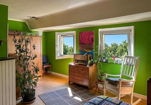 Schlafzimmer untere Wohnebene