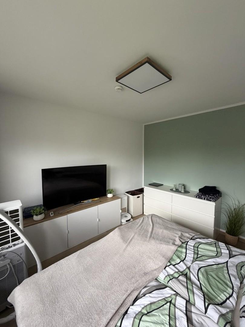 Schlafzimmer (3)