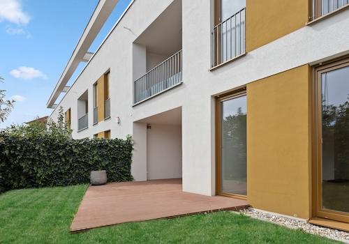 Terrasse EG mit Gartenanteil