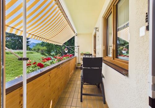 Loggia mit Markise