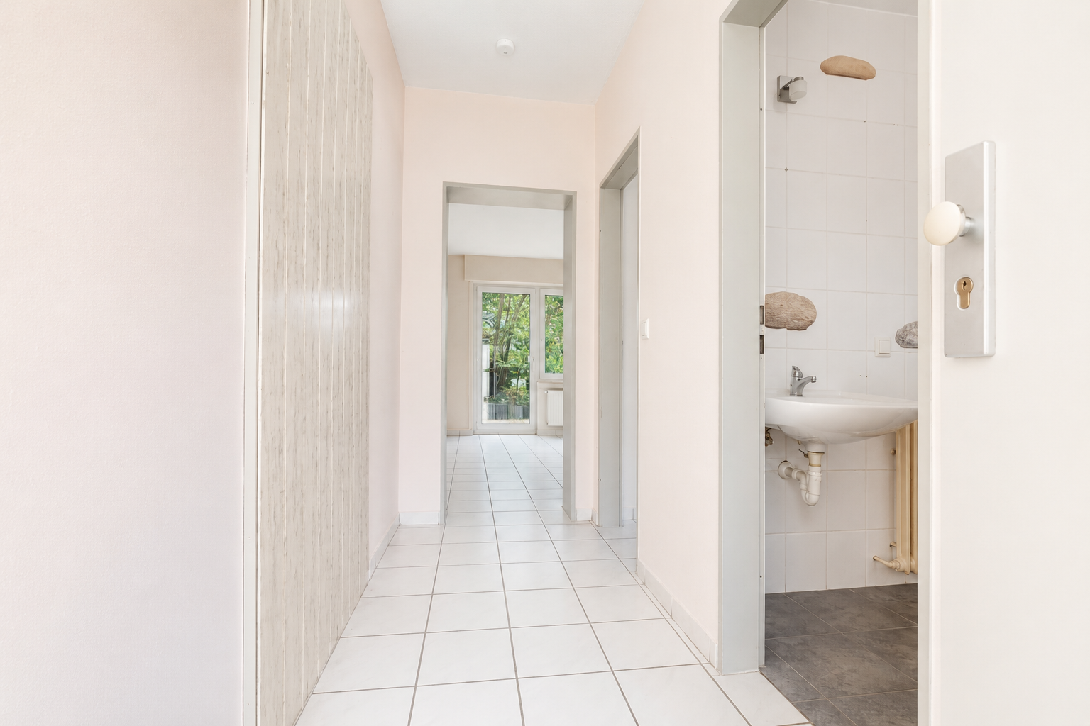 Wohnungsdiele UG