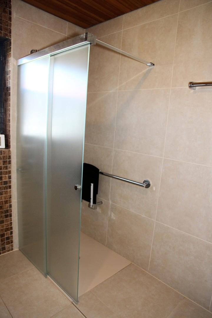 Bad OG-1 barrierefreie Dusche