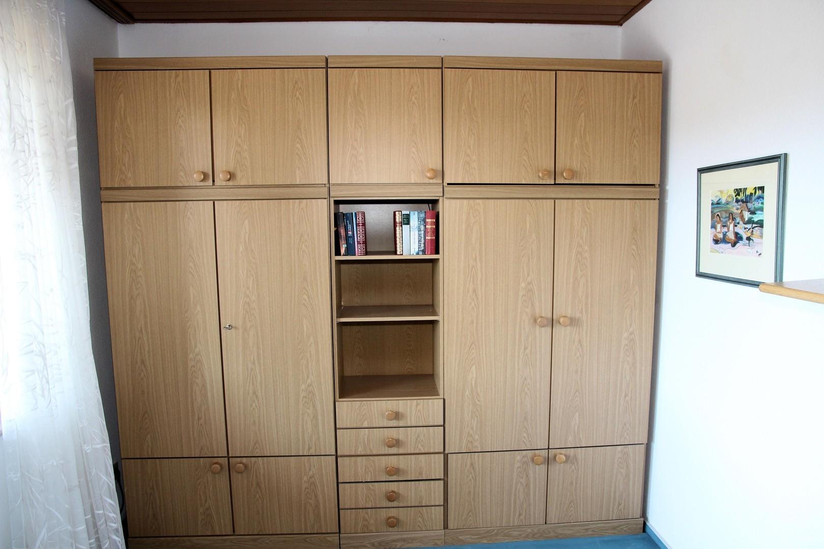Büro - 2 mit Schrankbett