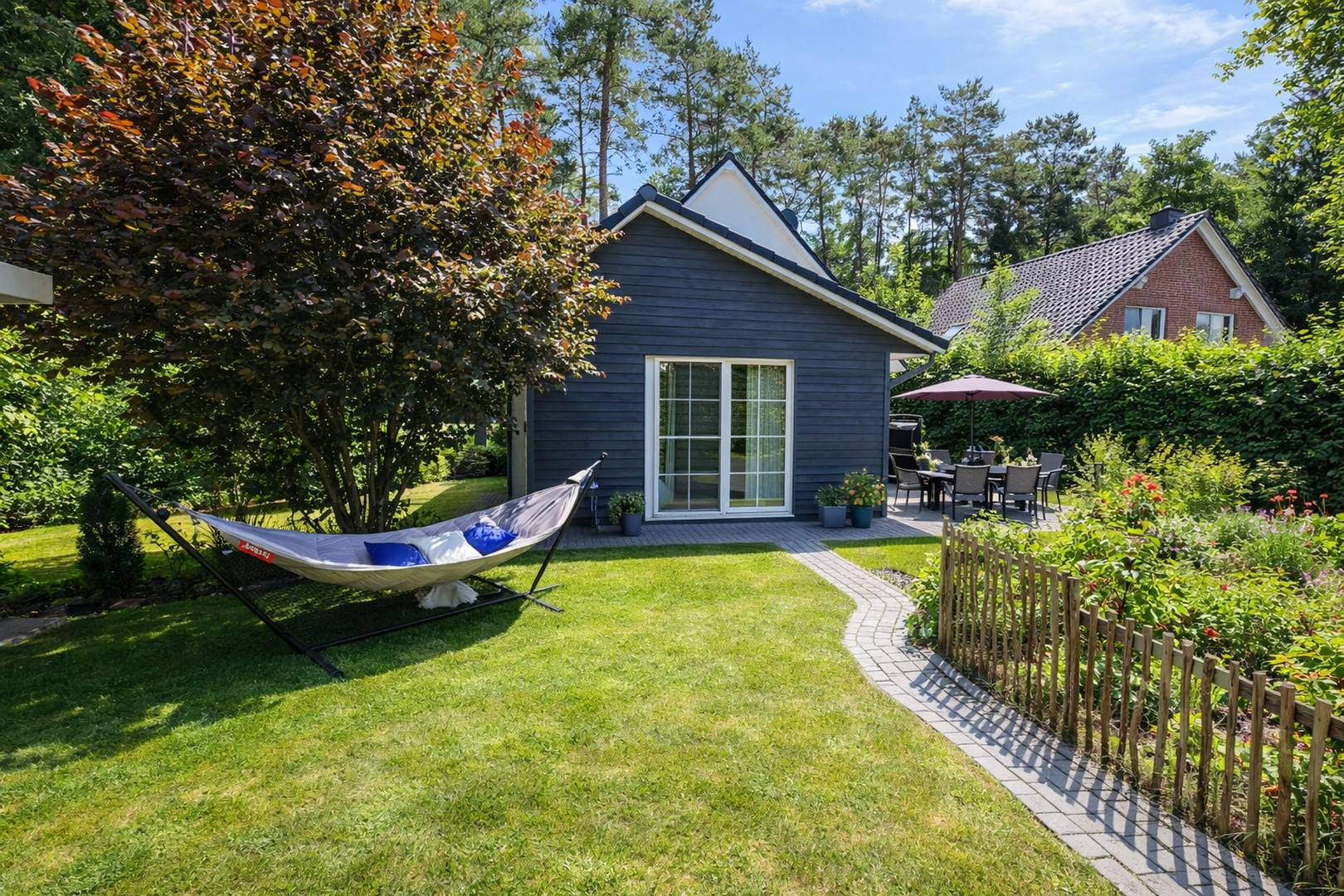 Hinterer Garten EFH
