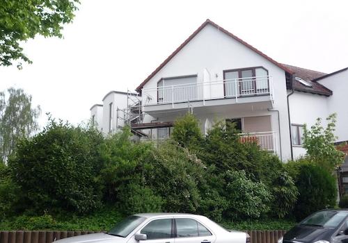 Balkon links