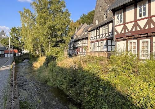Seitlich der Kaiserpfalz