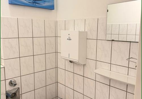 Kundentoilette rechte Seite