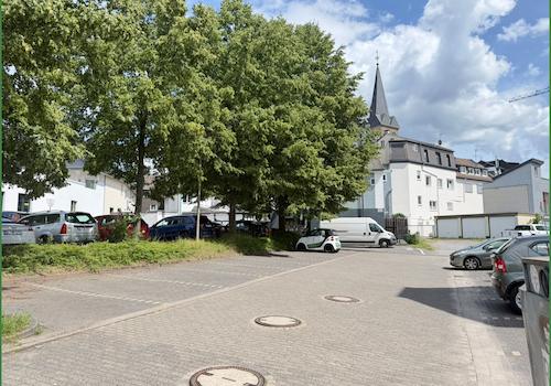 Öffentlicher Parkplatz