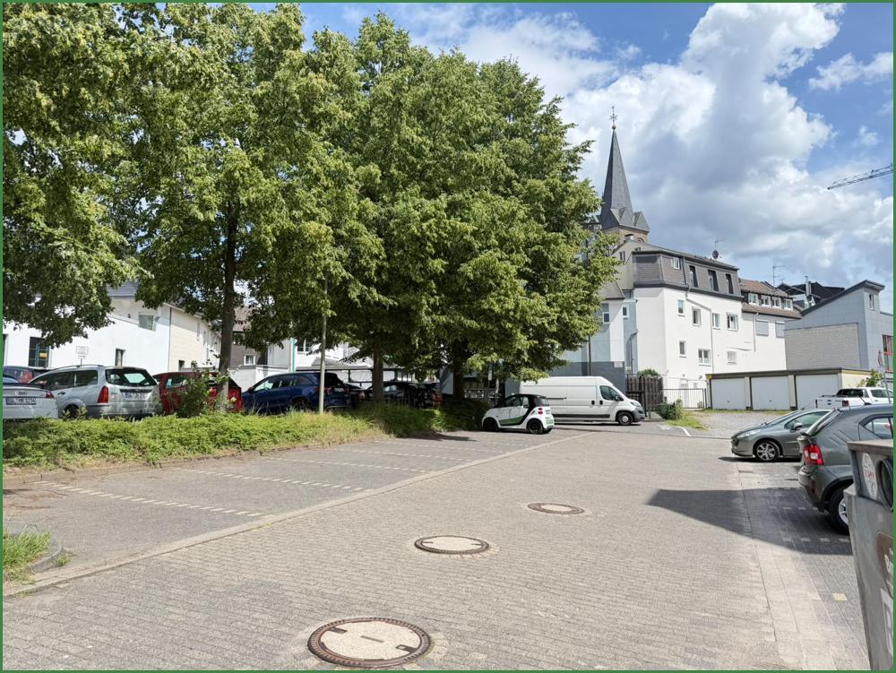 Öffentlicher Parkplatz