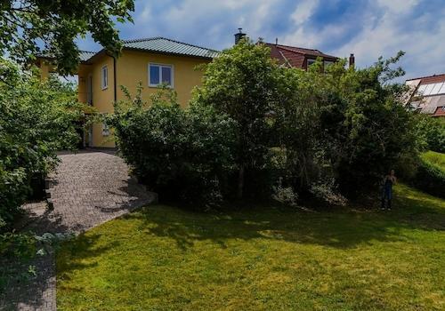 Blick aus dem Garten