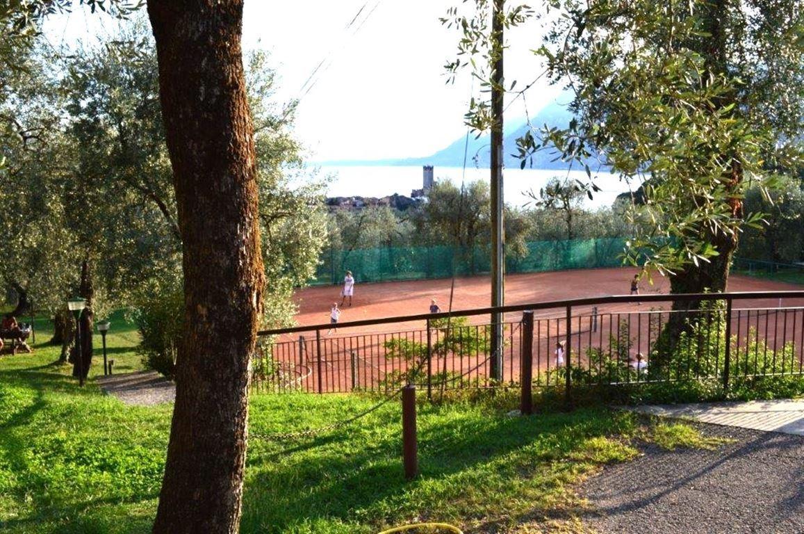 Tennisanlage