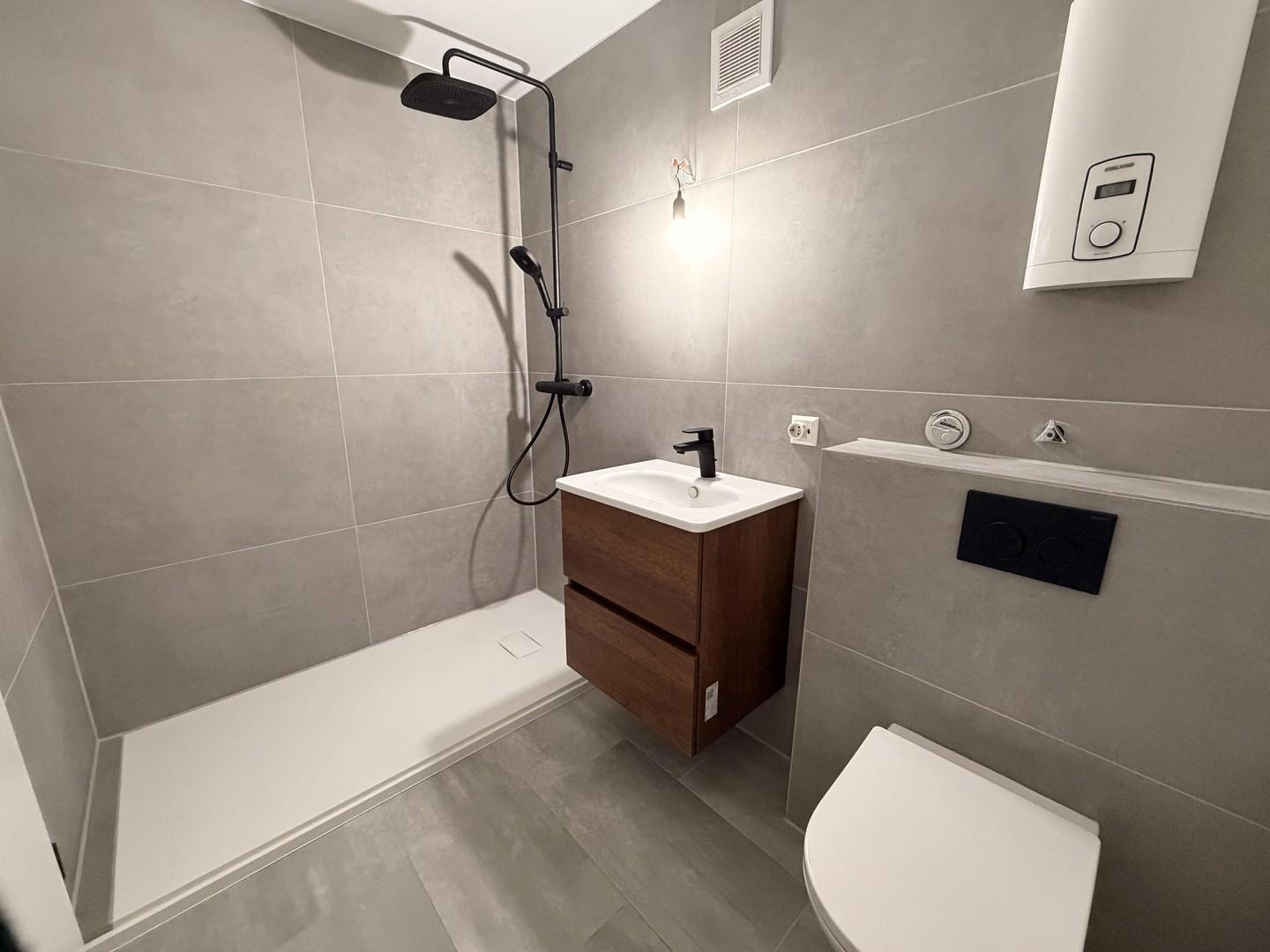 Badezimmer (unfertig)