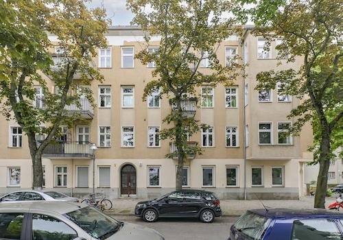 Gebäude