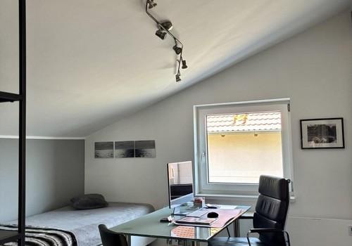 Gäste-, Kinderzimmer, Büro