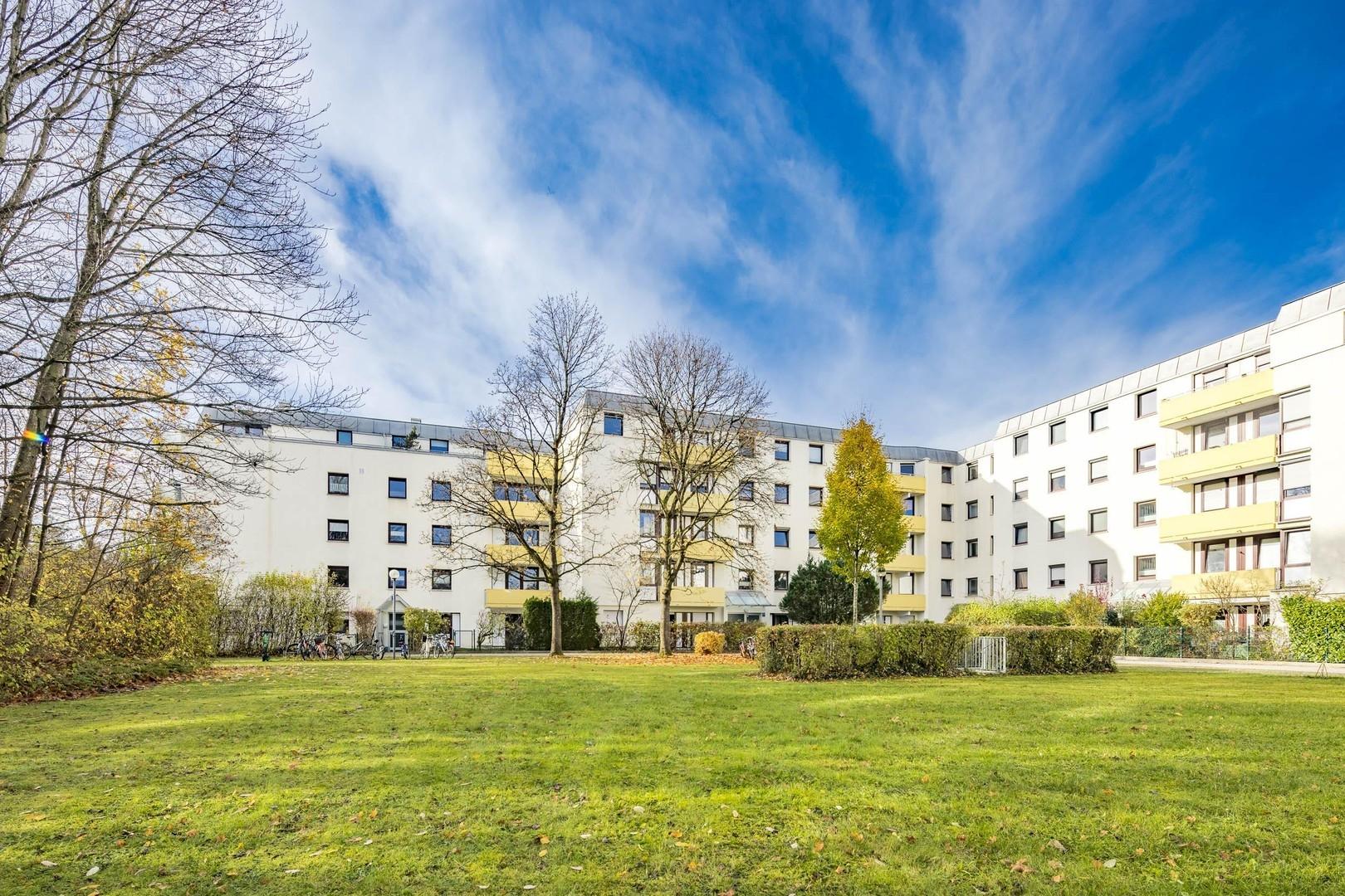 Außenansicht / Außenanlage