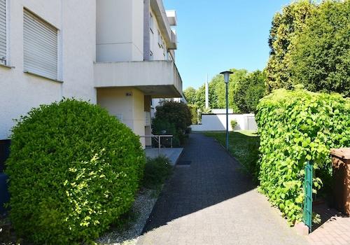 Hauszuweg