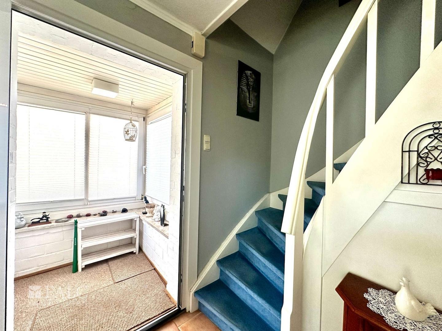 Treppe Flur EG