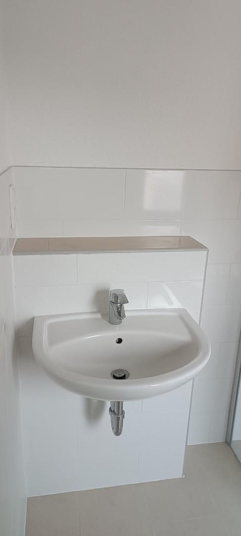 Waschbecken inkl Ablage