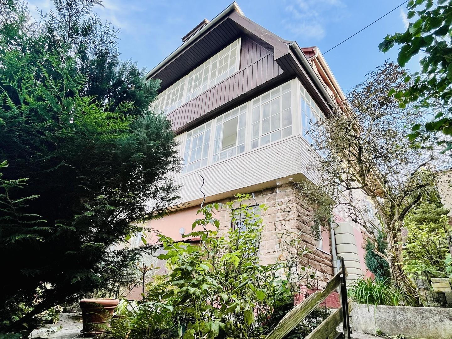 Hausansicht Garten