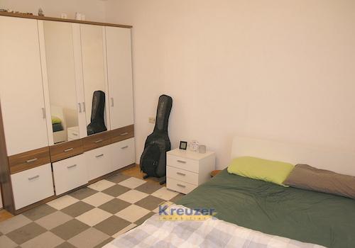 Schlafzimmer Bild 2