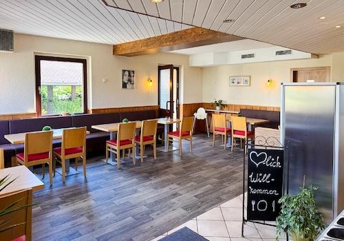 SB-Restaurant (2)