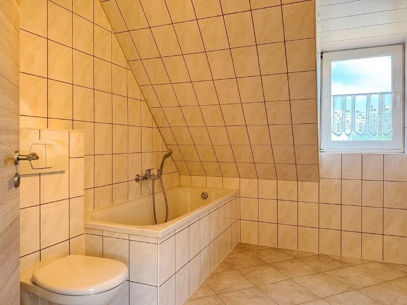 Wohnung DG (8)