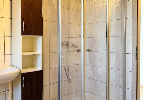 Wohnung DG (9)