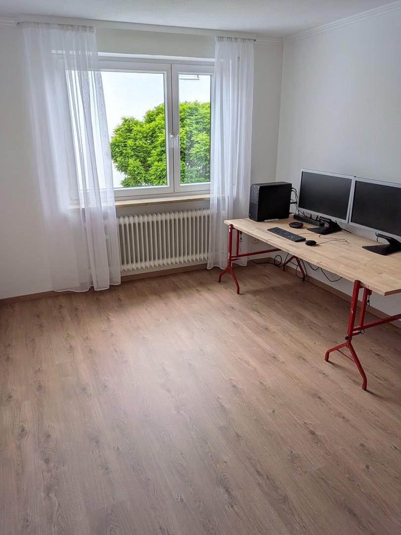 Kinderzimmer / Büro