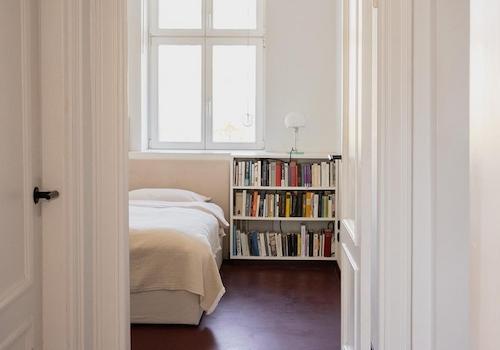 Blick ins Schlafzimmer