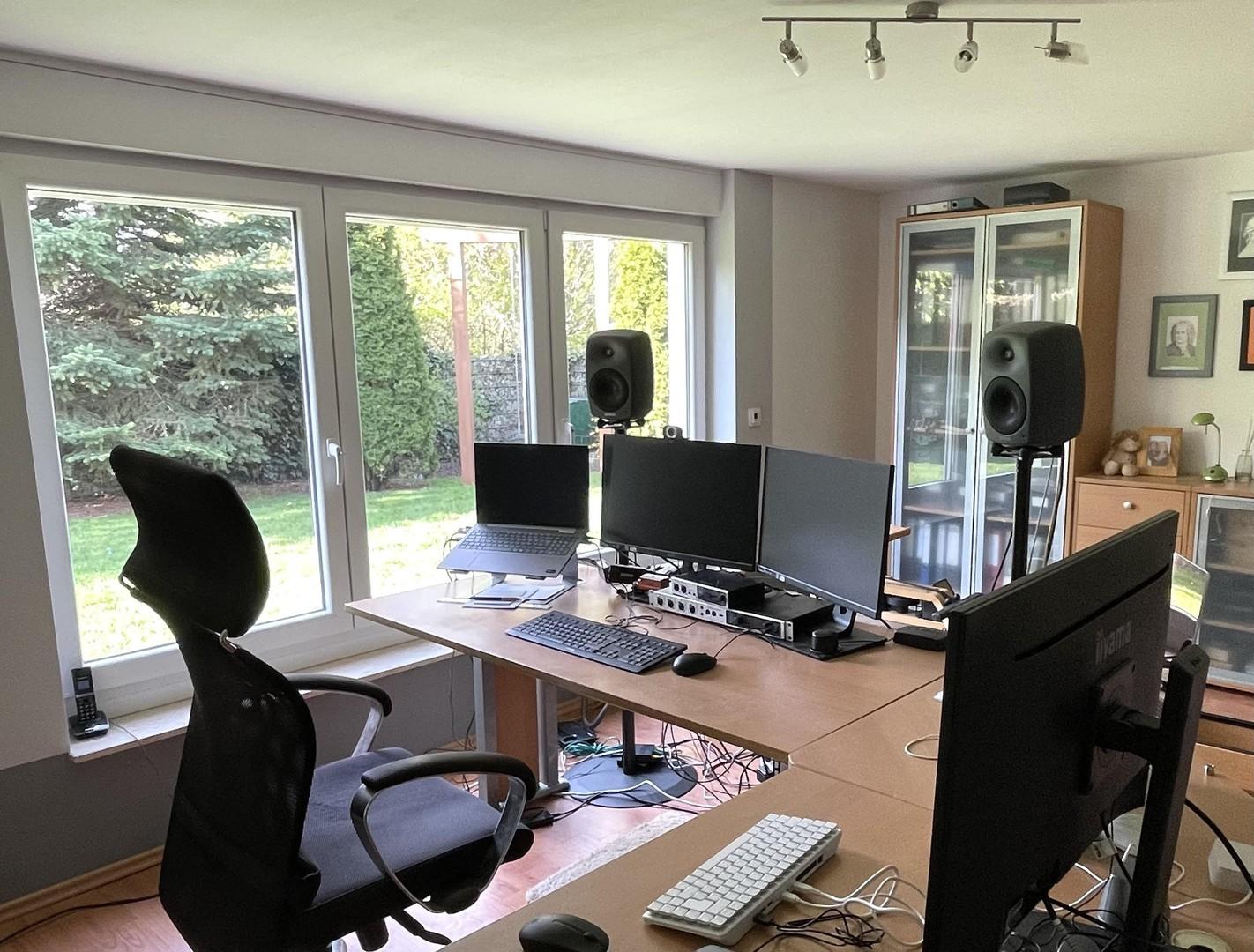 Home-Office