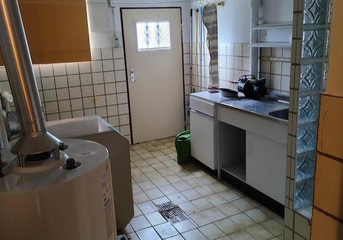 Keller-Heizung-Dusche-Ausgang